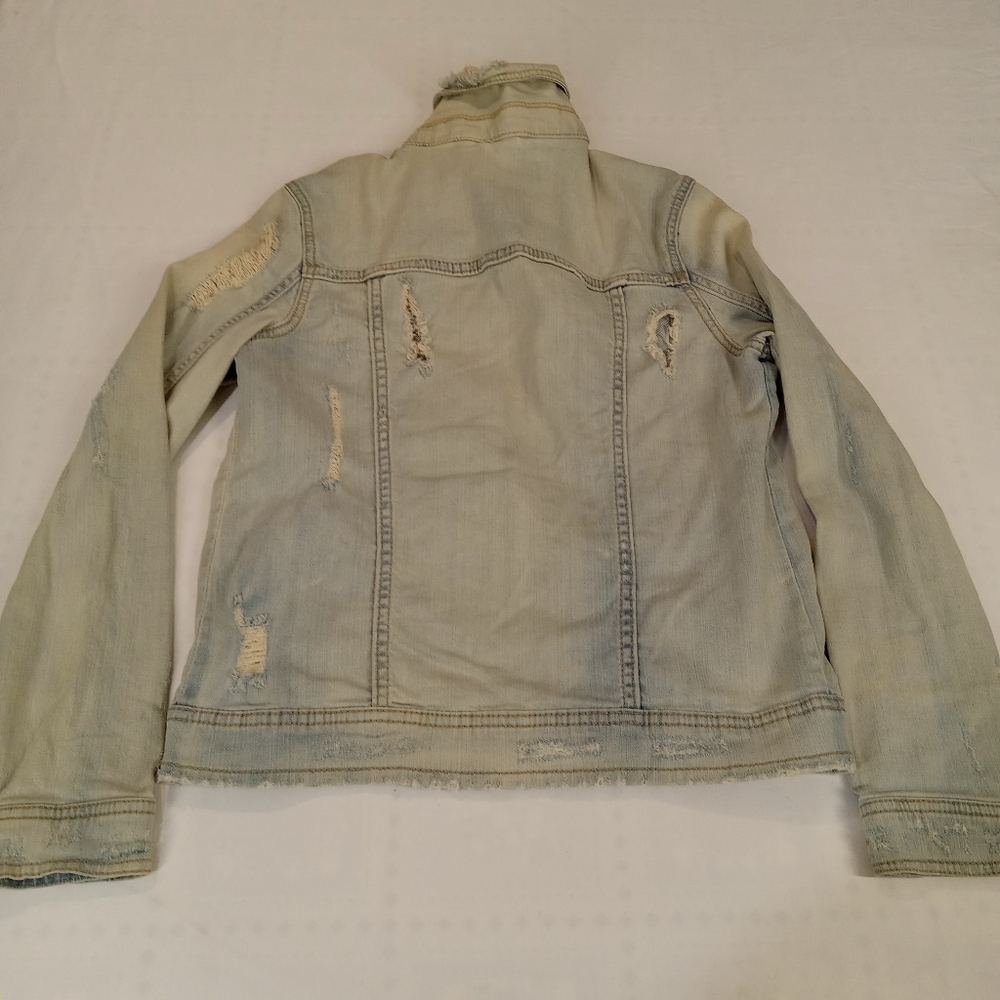 Aeropostale Women's Faded Blue Ripped Denim Jacket Size XS - Picture 16 of 16